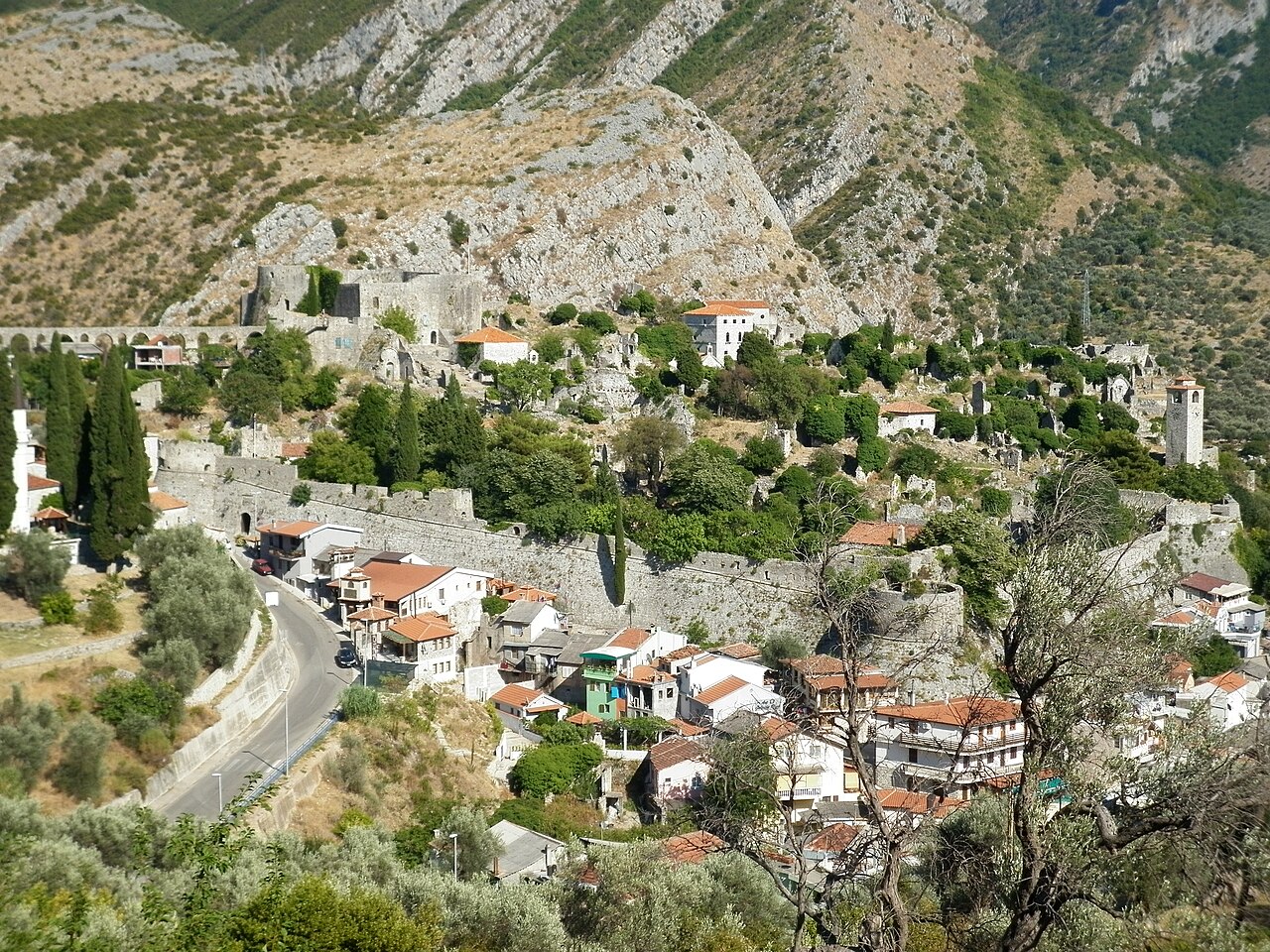 Stari grad Bar